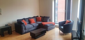 Appartement | Salle de séjour | Télévision de 30 pouces avec chaînes numériques