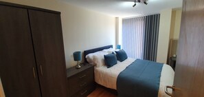 Appartement | 1 chambre, fer et planche à repasser, Wi-Fi gratuit, draps fournis