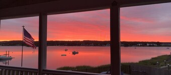 Newport County waterfront home with hot tub!  Use of 3 kayaks included!