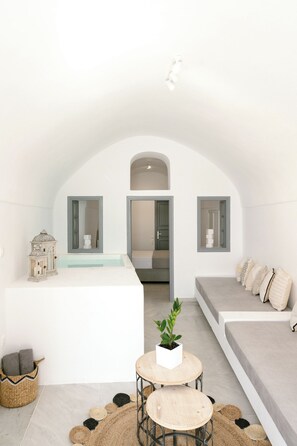 Comfort Room, 1 Bedroom | Desk, soundproofing, iron/ironing board, free cribs/infant beds - Anemos Fira Caldera View (Santorini)