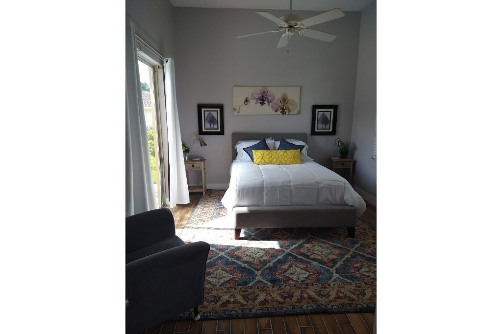 Parkland's Harmonious Abode Guest house