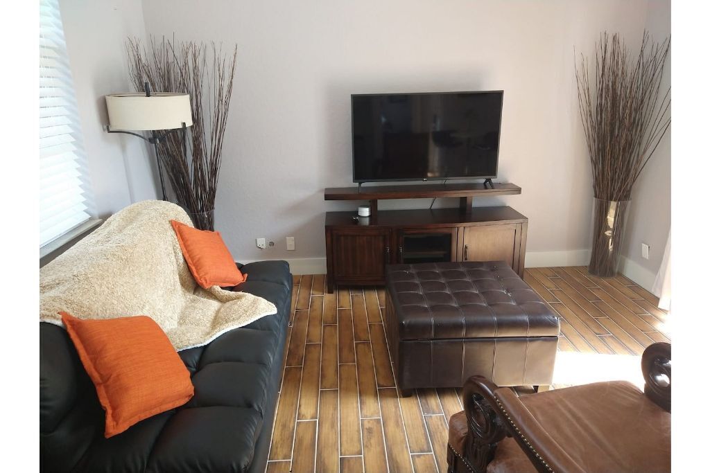 Parkland's Harmonious Abode Guest house