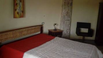 2 bedrooms, WiFi (free)