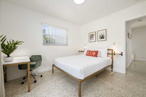 2 bedrooms, desk, laptop workspace, iron/ironing board - URBAN4-3 | spacious getaway near Brickell (Miami)