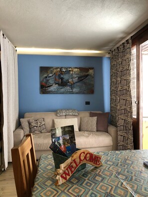 Living area - Apartment 5 - Blue Moon (Breuil-Cervinia)