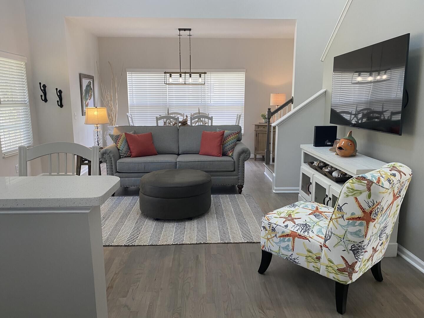 Lovely two-story golf cottage located in the heart of Fripp Island