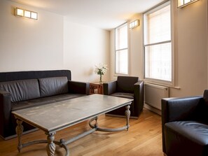 TV - Gorgeous & Relaxing flat in the heart of Reading - Pass the Keys (Reading)