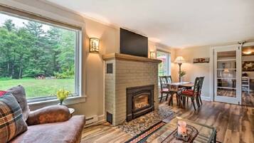 Smart TV, fireplace, video games, music library