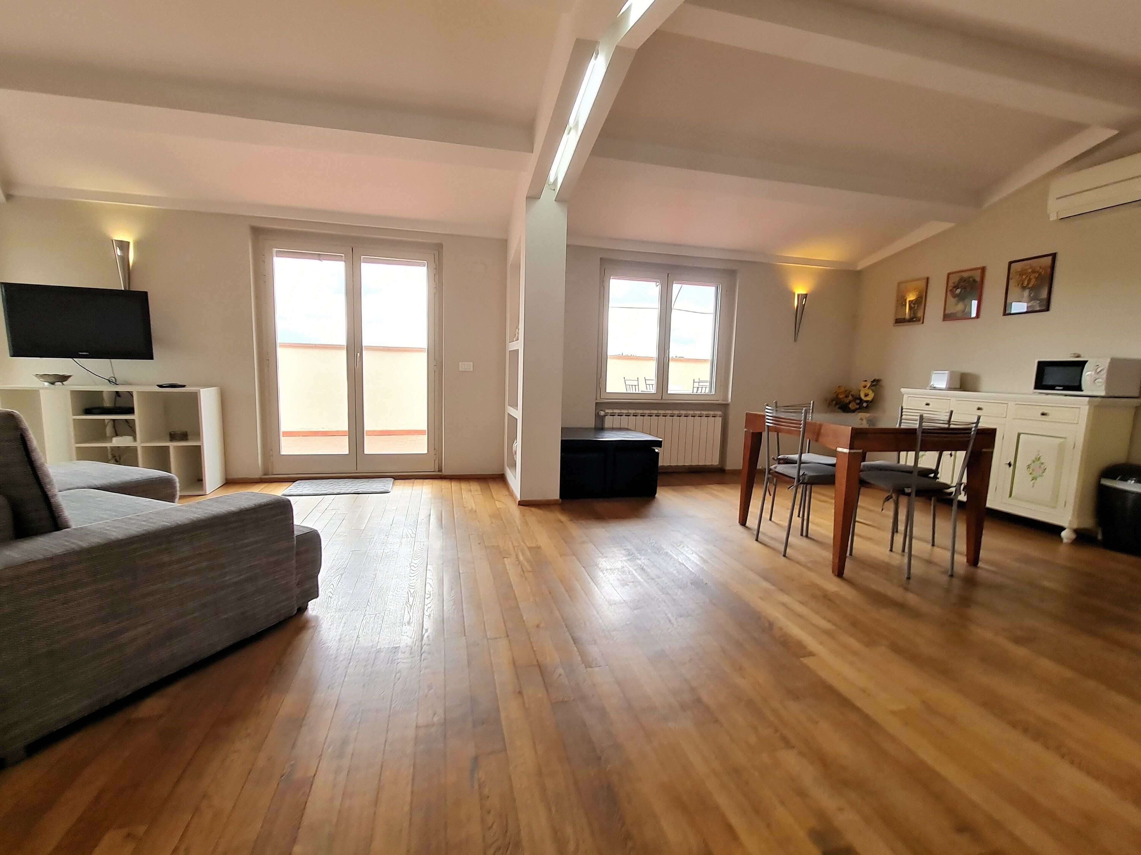 Apartment With Panoramic Terrace With Garage 