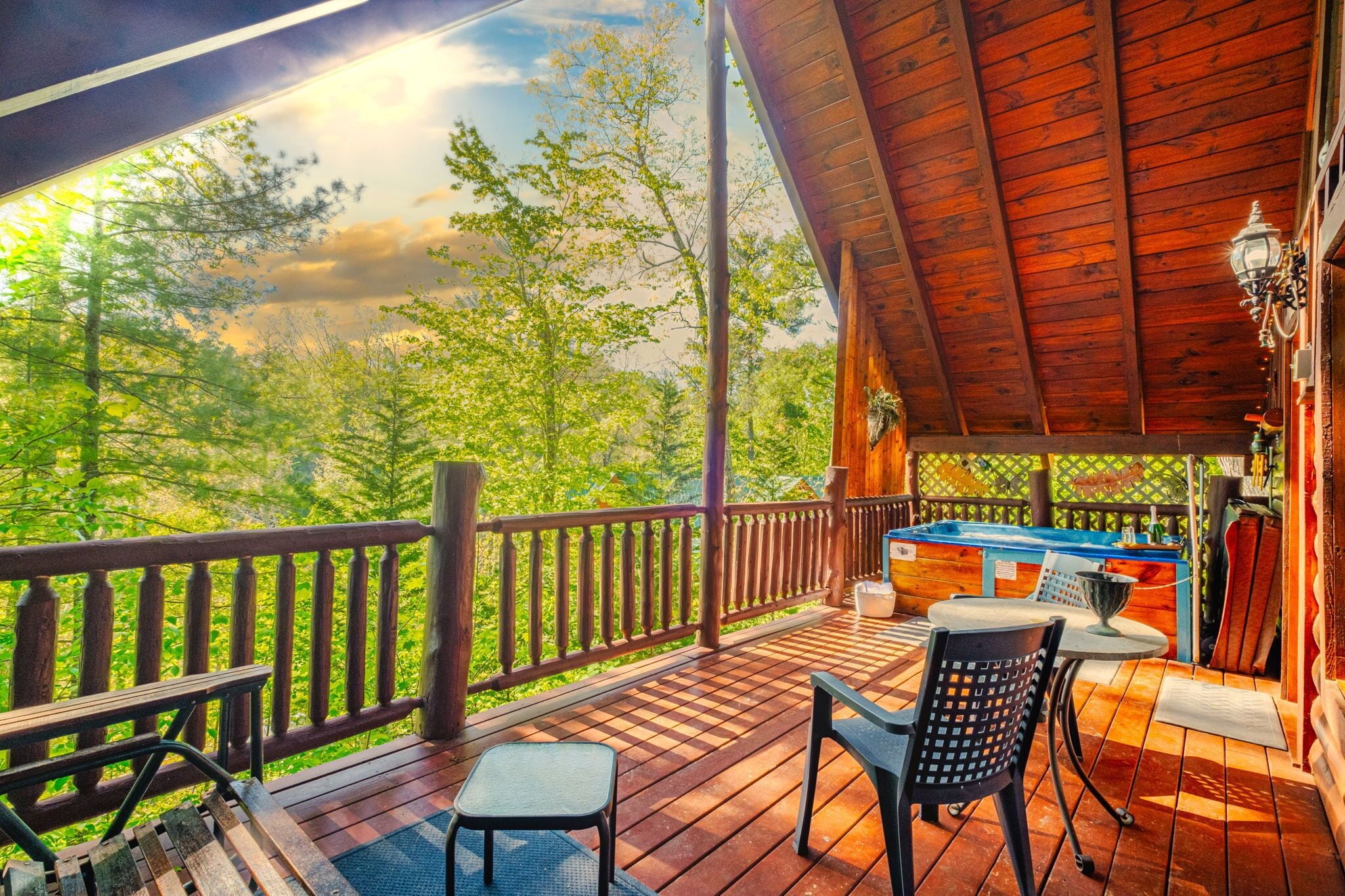 Holiday Couples Cabin-5% Snr Dscnt-Dollywood-Hot Tub-🐶 Friendly-♿️