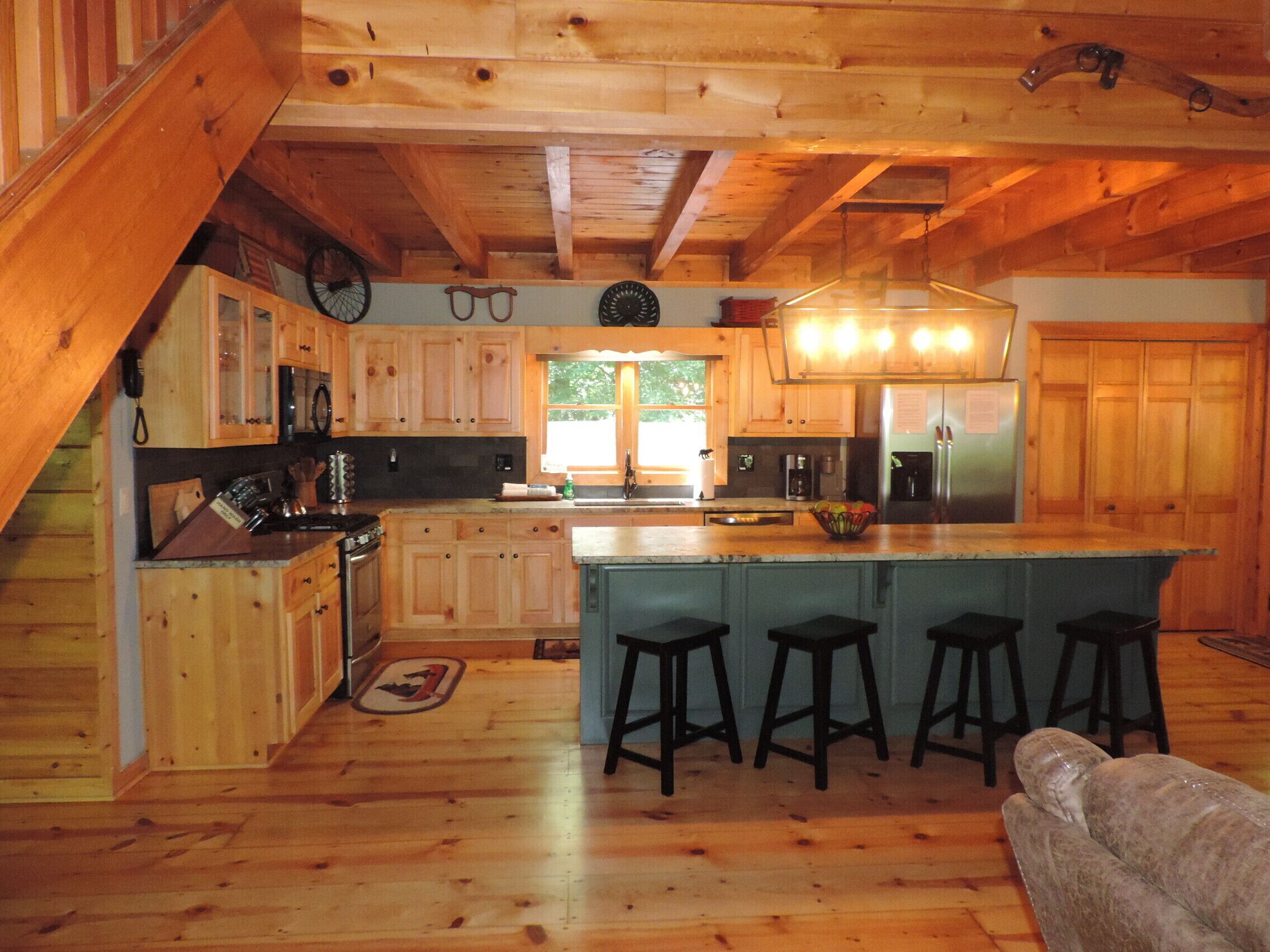 Last Minute Booking 20% off for June Stay: Camp Cartecay - Luxurious Cabin 