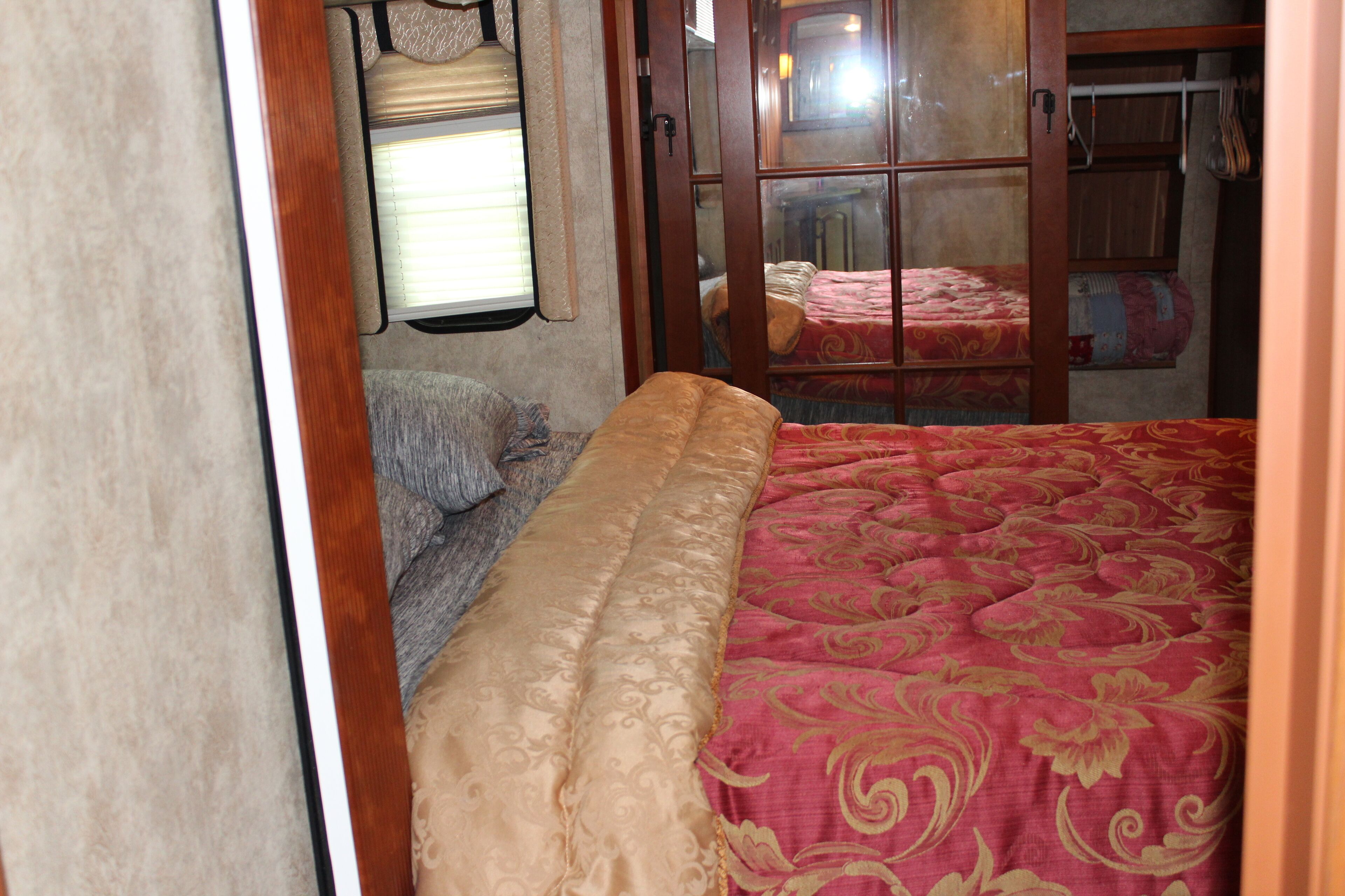 Luxury 5th Wheel Glamping In Style In Historic Mentone,  Alabama