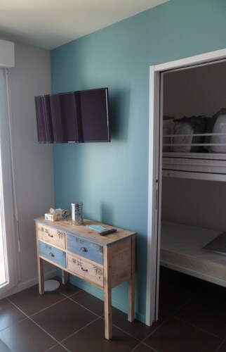 Studio 30m2 100 m from the sea and near cycle path and shops Vende glob chalenge