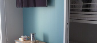 Studio 30m2 100 m from the sea and near cycle path and shops Vende glob chalenge