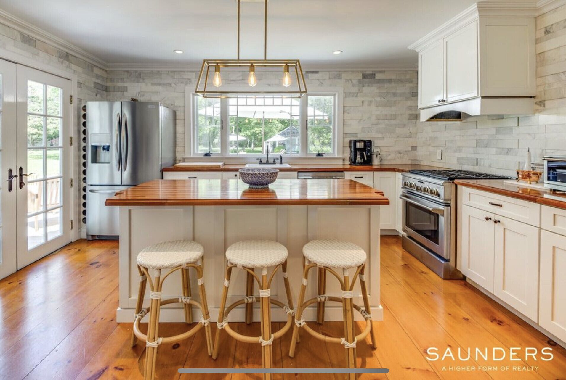 One Minute to Main St. East Hampton // Private Backyard Oasis