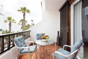 Terrace/patio - Home2Book Las Américas Beach & Pool (Playa de la Américas)