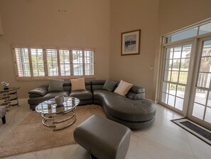 4 bedrooms, free WiFi - Britannia Villas (Seven Mile Beach)