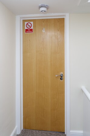 Standard Apartment, Ensuite, City View (Flat 4 ) | Exterior - St Mary's Modern Central Huge Studio Apartments (Southampton)