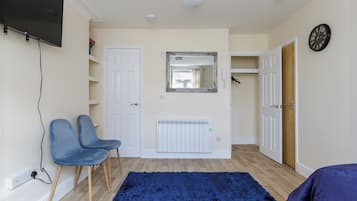 Estudio, baño en la habitación (Flat 2 ) | Servicios de la habitación