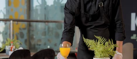 Daily buffet breakfast (SAR 57.5 per person)