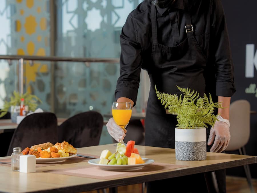 Daily buffet breakfast for a fee
