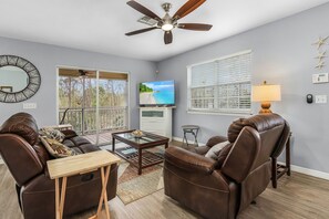 TV - 2/2 Privacy in Pine Island! (Bokeelia)