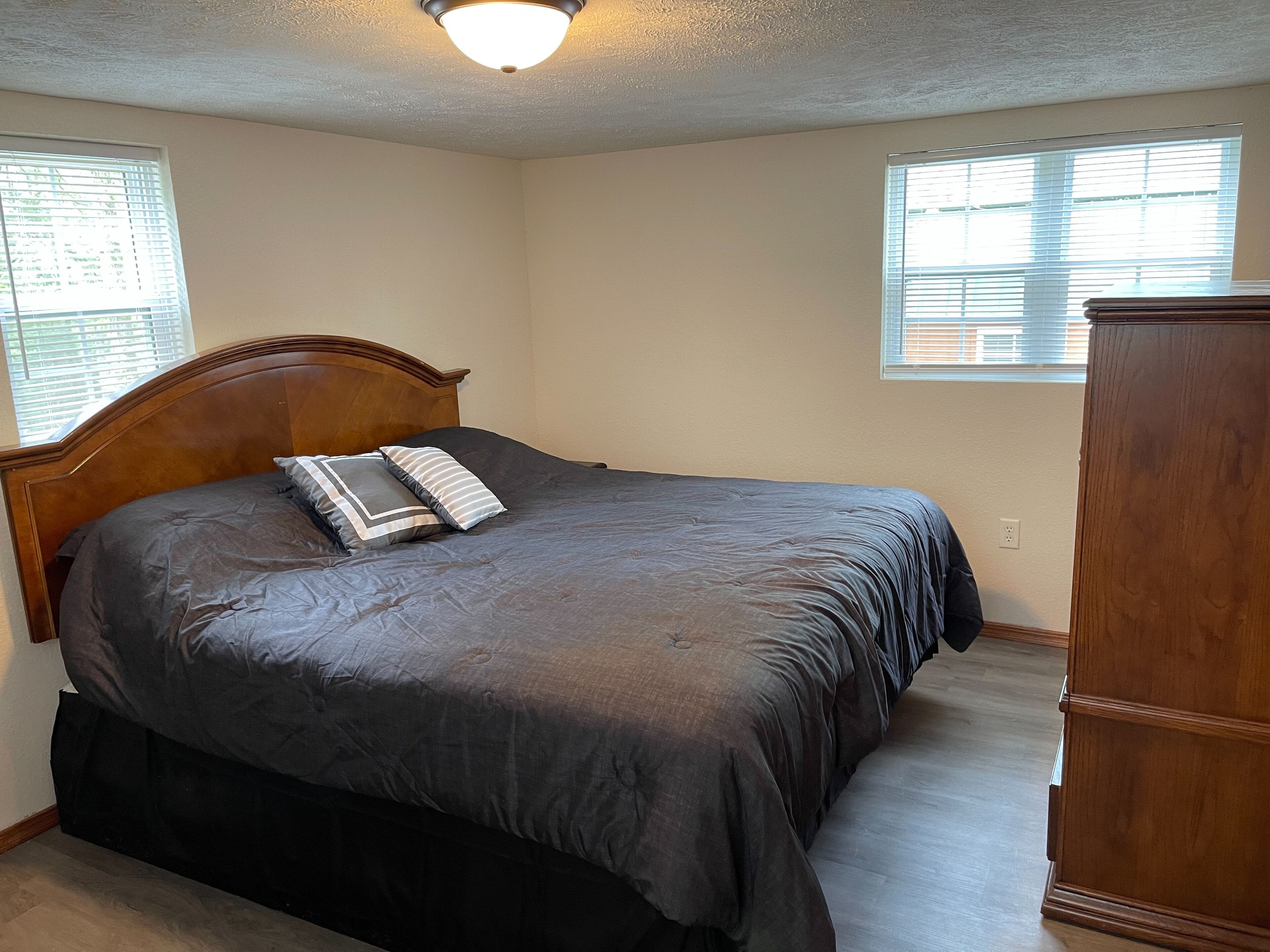 Beautiful Cabin sleeps 7