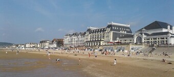 Cabourg- La mer Ă vos pieds