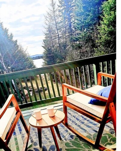 ATV Direct Access!  Snowmobile via Back Lake. Plenty of truck / trailer parking!