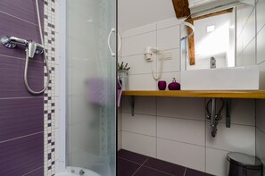 Hair dryer, towels