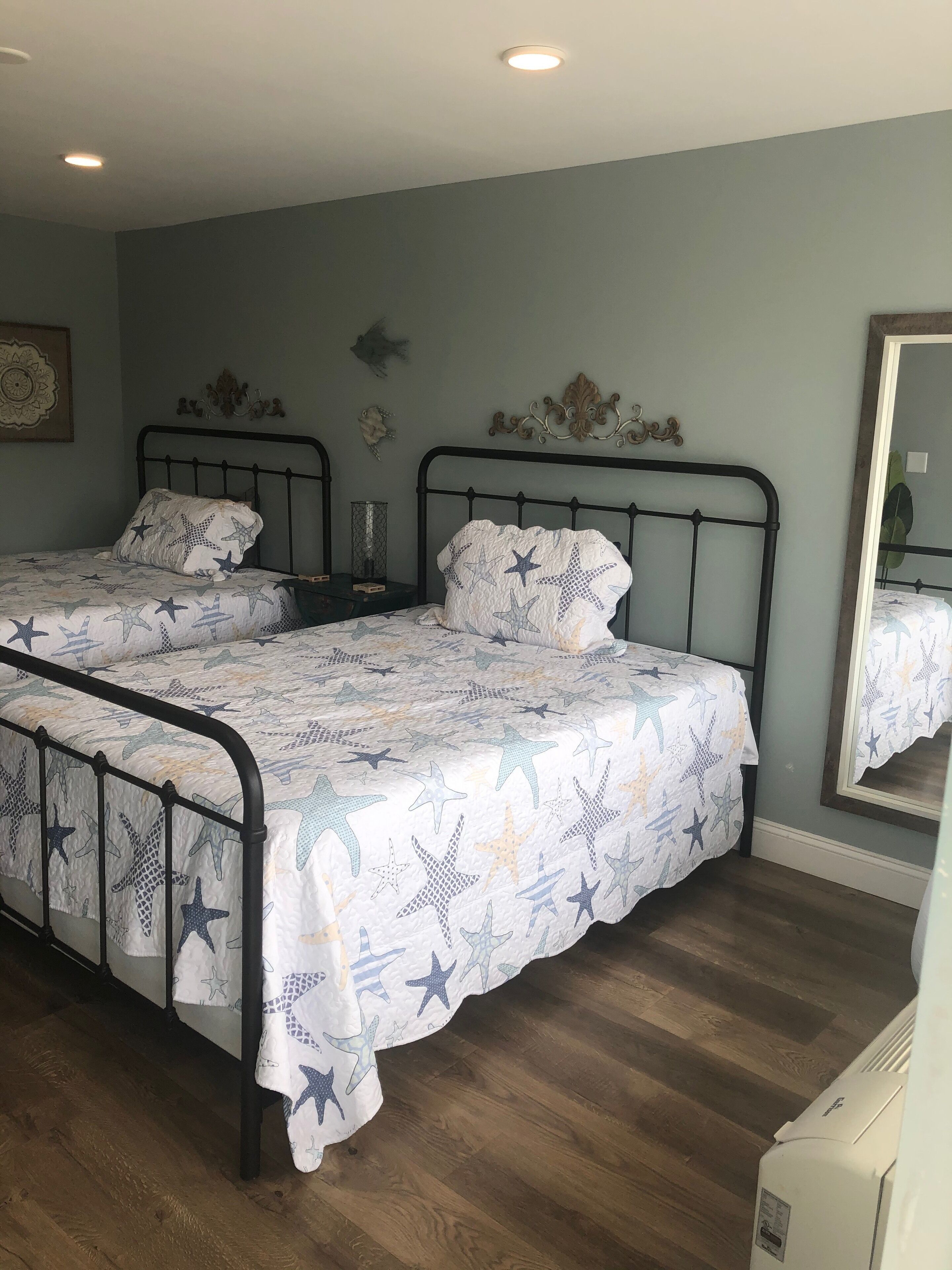 Clean Quaint Bogue Shores Unit