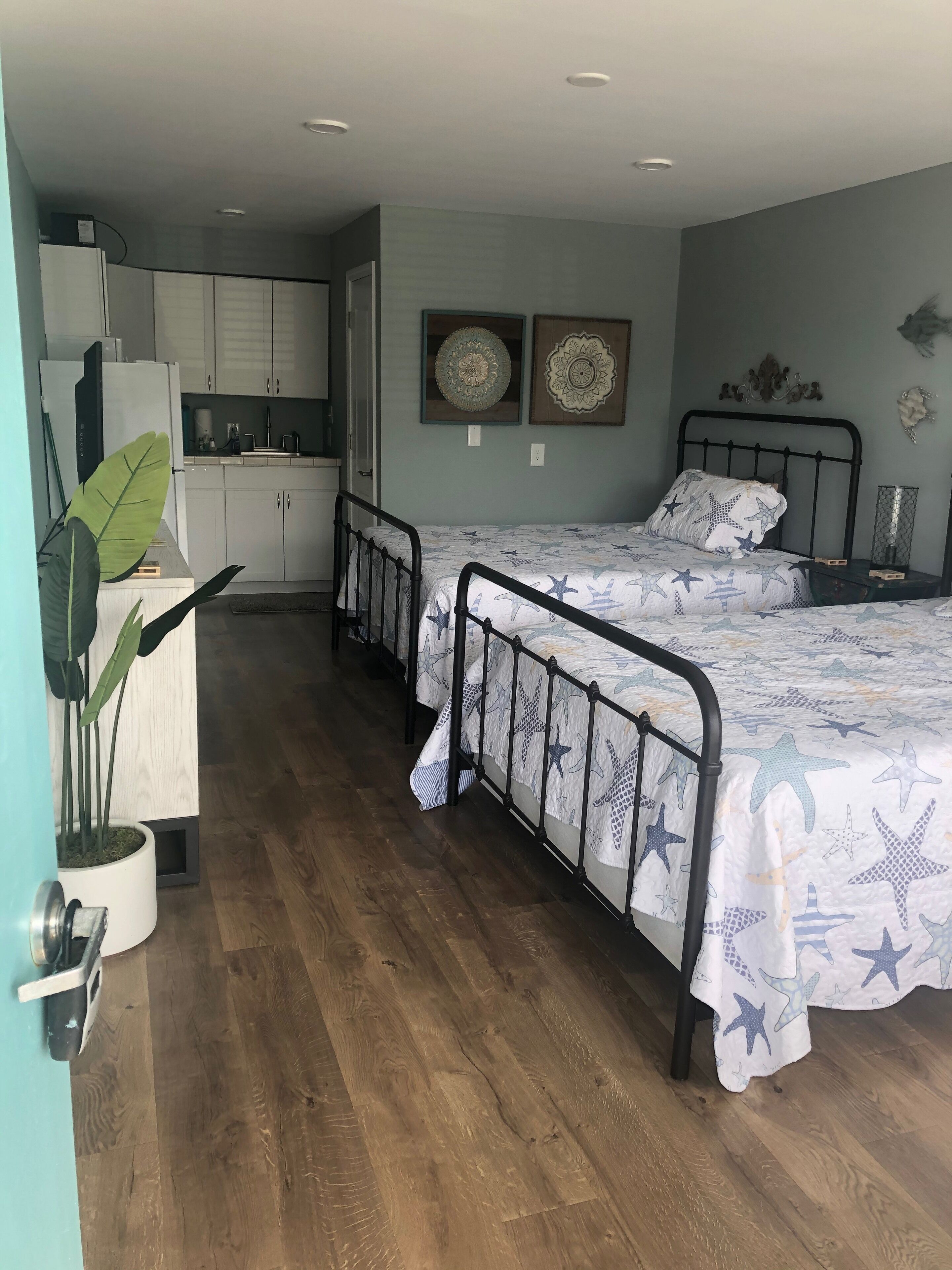 Clean Quaint Bogue Shores Unit