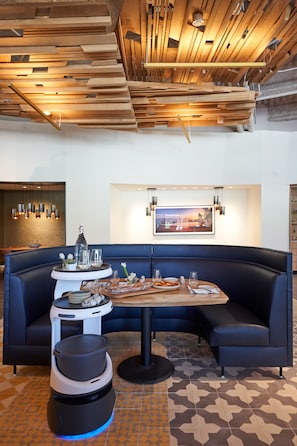 Daily to-go breakfast for a fee - The Ameswell Hotel (Mountain View)