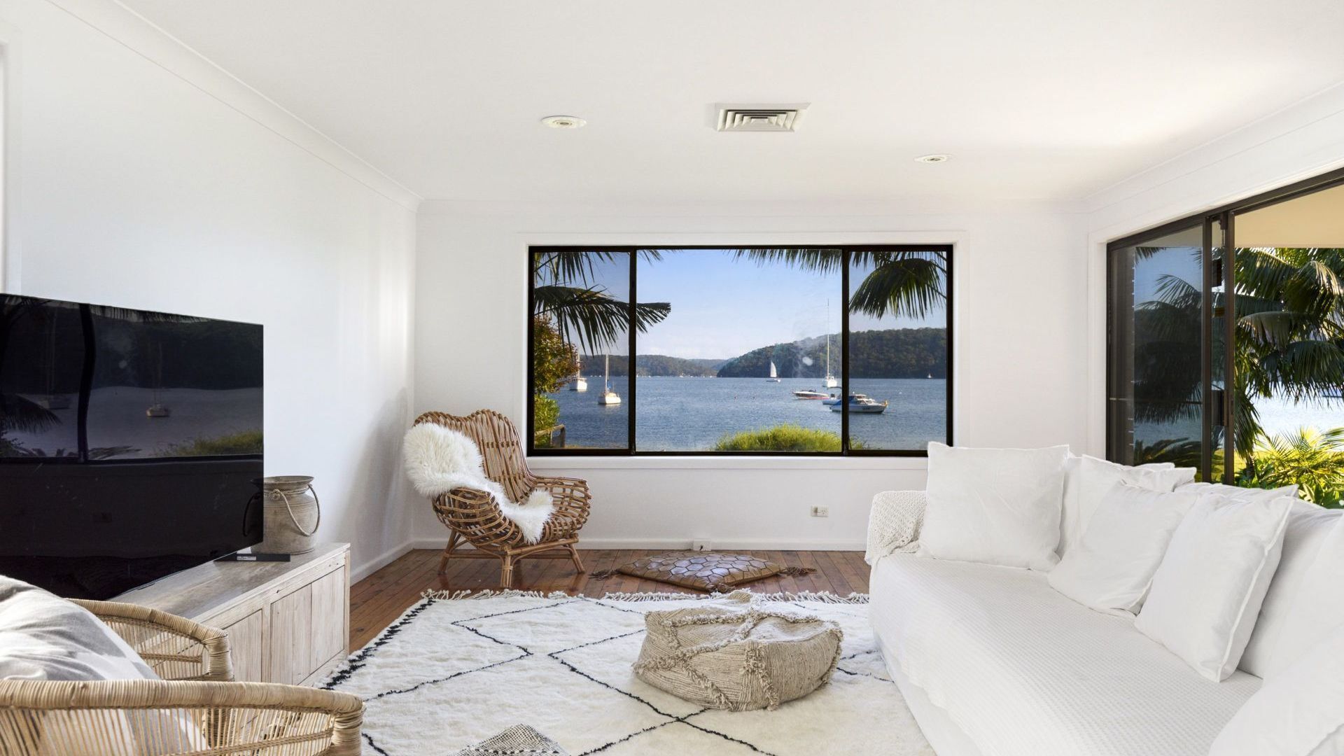 ILUKA BEACH HOUSE by Palm Beach Holiday Rentals — image 7