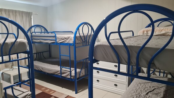 2 bedrooms