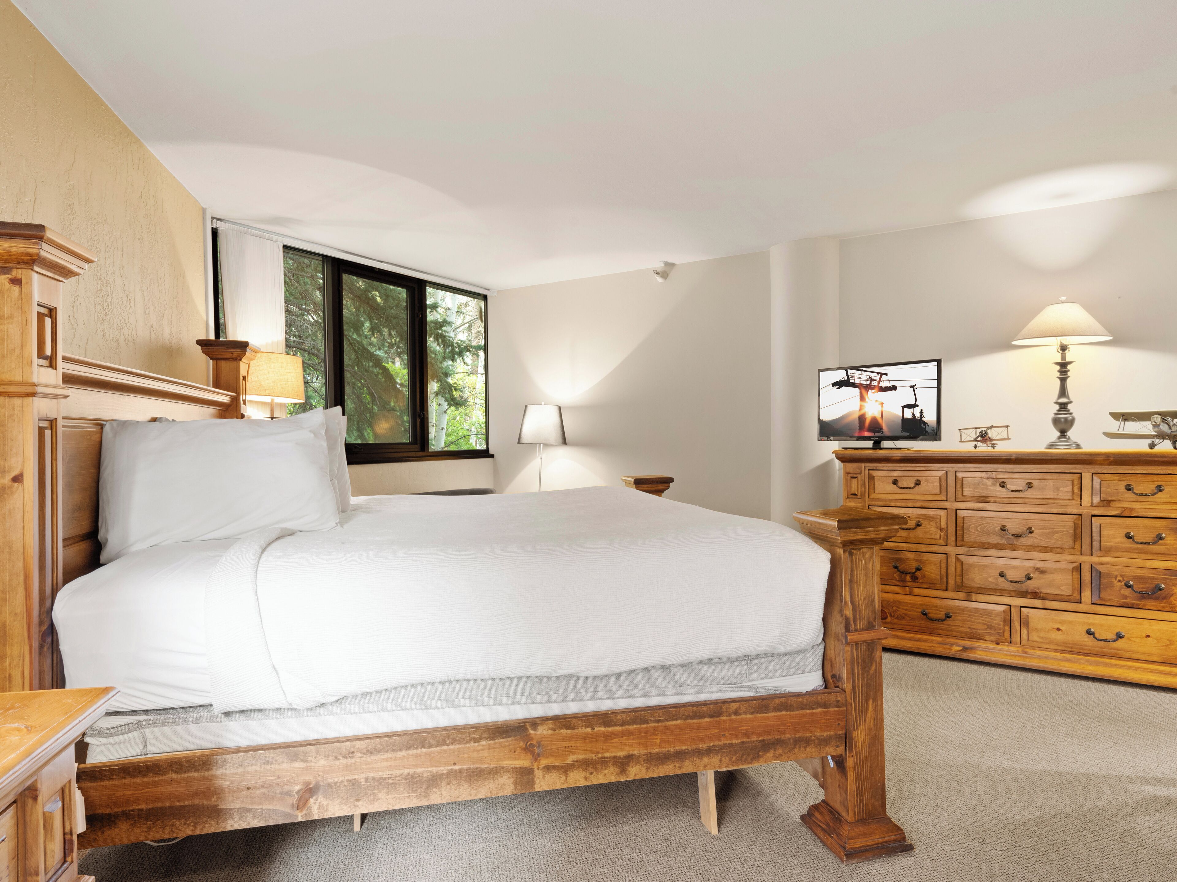 2 Schlafzimmer, Schreibtisch, Bügeleisen/Bügelbrett, kostenloses WLAN