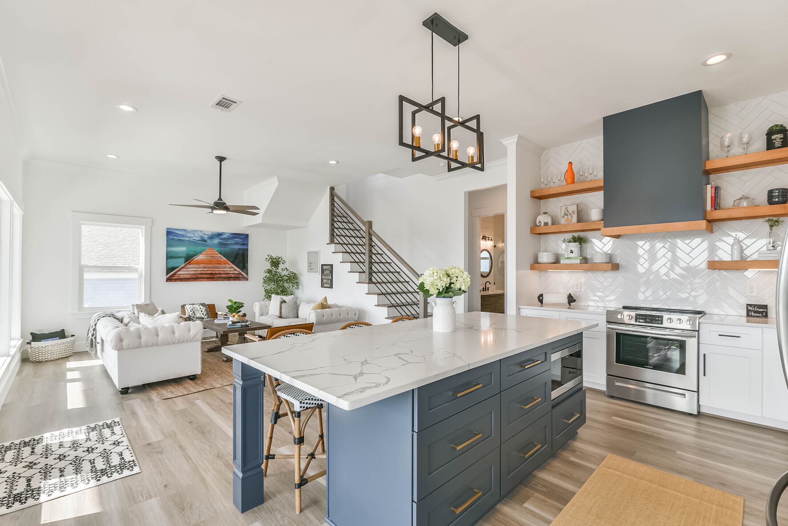 Luxury Beach House: NEW BUILD 2021!  Stunning Bay and Gulf Views. 