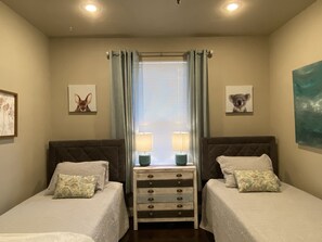 3 bedrooms, free WiFi, bed sheets