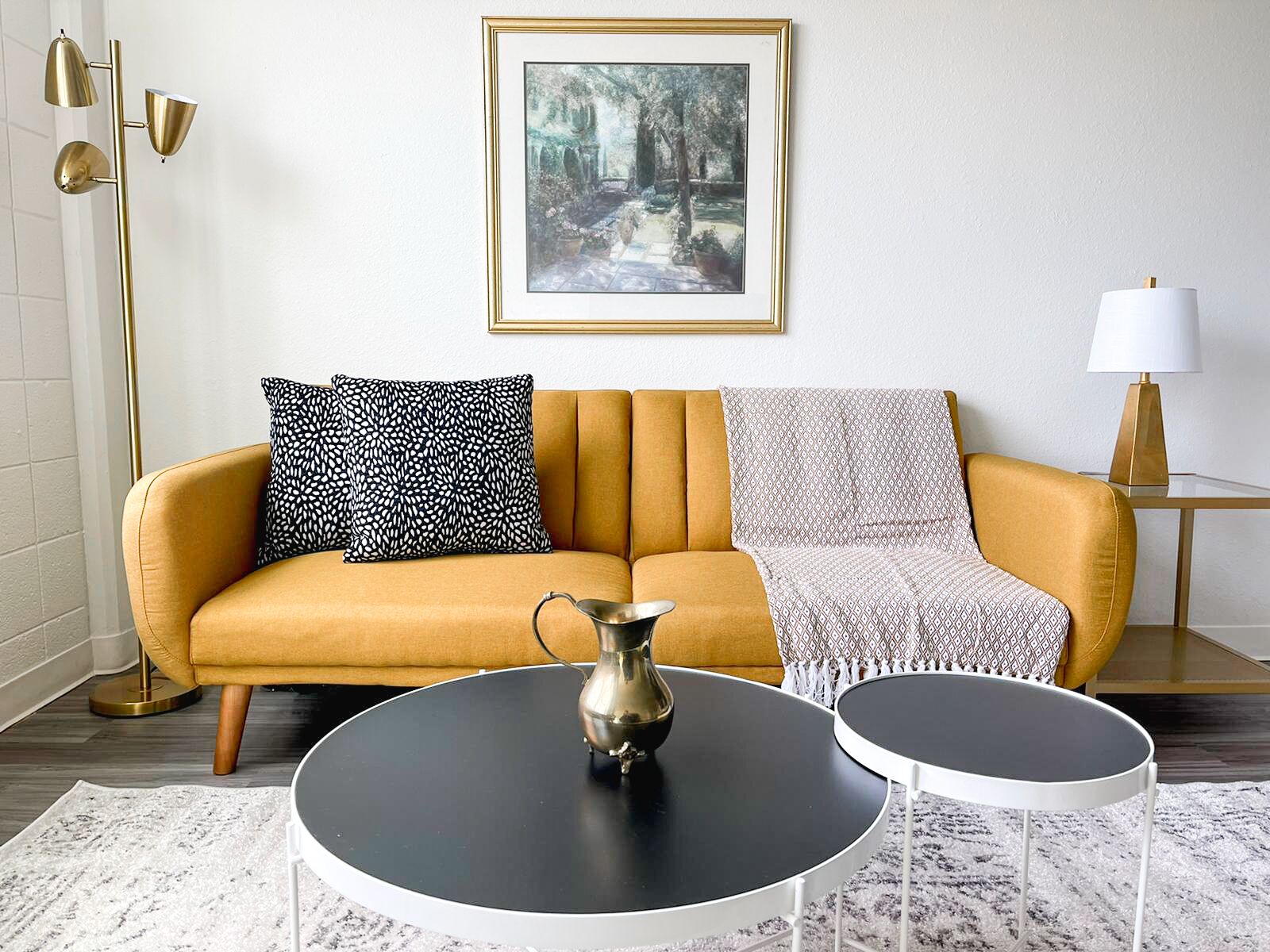 ★ Stunning 1BD/1BA + Gym - Downtown Cincinnati ★