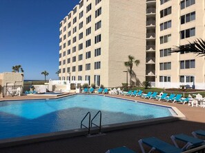 Outdoor pool - Cozy Studio On The Beach!  King Bed, Queen Sofa. Sleeps 4 (Panama City Beach)
