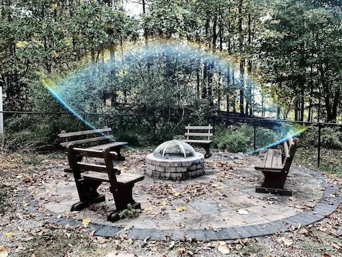 Private Retreat w/Pool, Hot Tub & Fire Pit, Perfect for Groups!