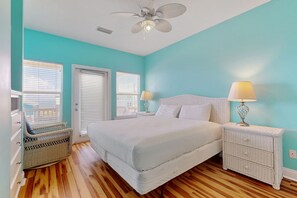 4 chambres, fer et planche à repasser, Internet gratuit, draps fournis