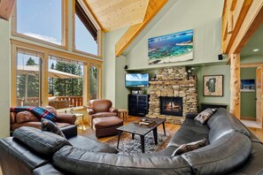 Smart TV, fireplace, DVD player, foosball