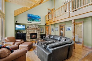 Smart TV, fireplace, DVD player, table football - Idlewood Oasis - Lake Tahoe Views, Private Hot Tub, Game Room, and Outdoor Living (Tahoe Vista)