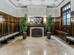 Interior - Guild #1 | Gold Coast Mag Mile Best Location (Chicago)