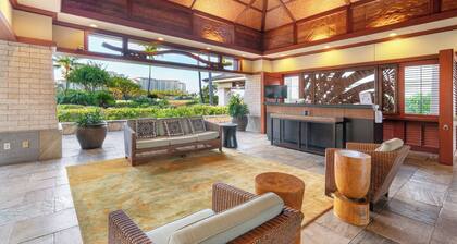 FALL SPECIAL ~ Family Friendly w/ Ocean Views in Tropical Paradise