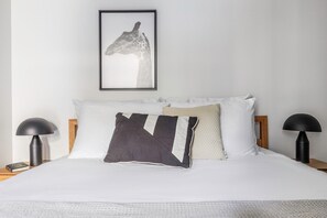 1 chambre, fer et planche Ă repasser, Wi-Fi, draps fournis
