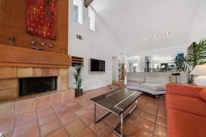 تلفزيون ذكي، مدفأة