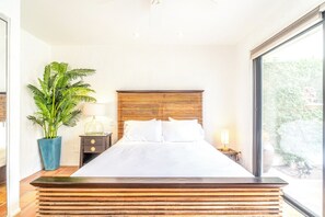 2 عدّة غرف نوم ومكواة/لوح كي وواي فاي مجانًا وملاءات أسرّة