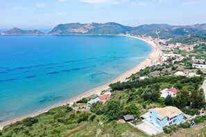Beach nearby - Agios Georgios - 2 Beds - Sleeps 4 - Free Parking (Corfu)